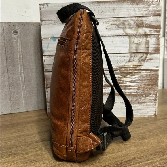 Jack Georges great shape voyager smooth leather convertible backpack pouch - Picture 7 of 11